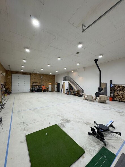 Building Photo - 2809 Casberg-Burroughs