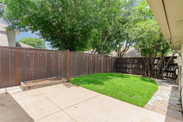 Building Photo - 10678 Quest Dr