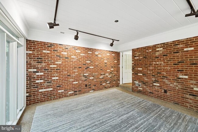 Building Photo - 6313 Stoneham Ln