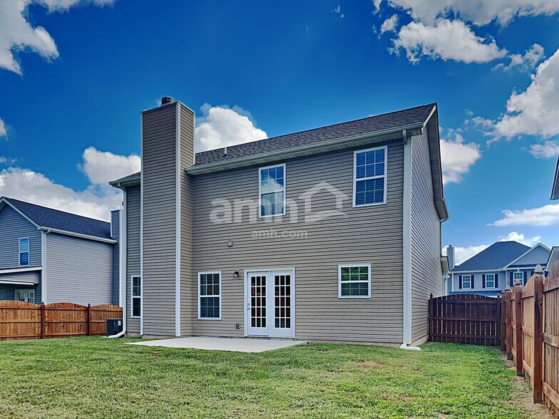 Building Photo - 8119 Cambridge Reserve Dr