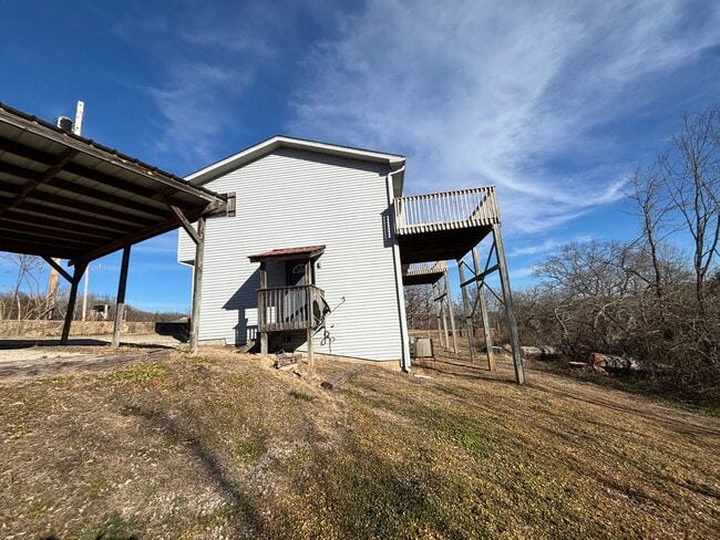 Building Photo - 284 Jefferson St