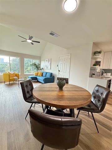 Building Photo - 3129 Sondra Dr