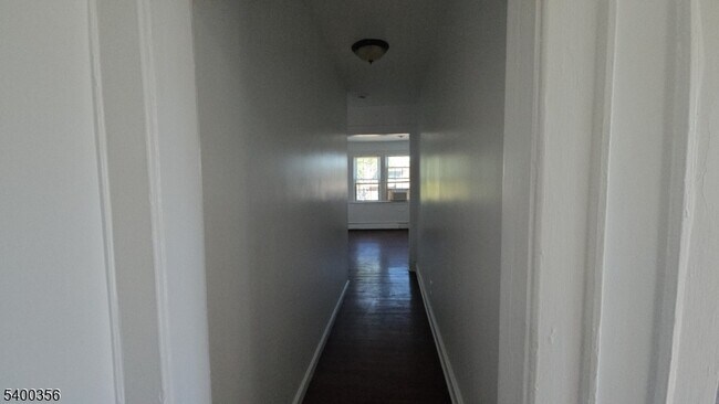 Building Photo - 264 Pomona Ave