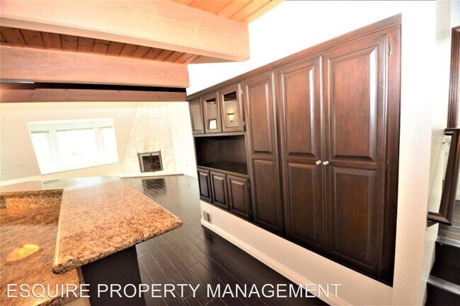 Building Photo - 3 br, 3 bath House - 300 MELROSE DRIVE