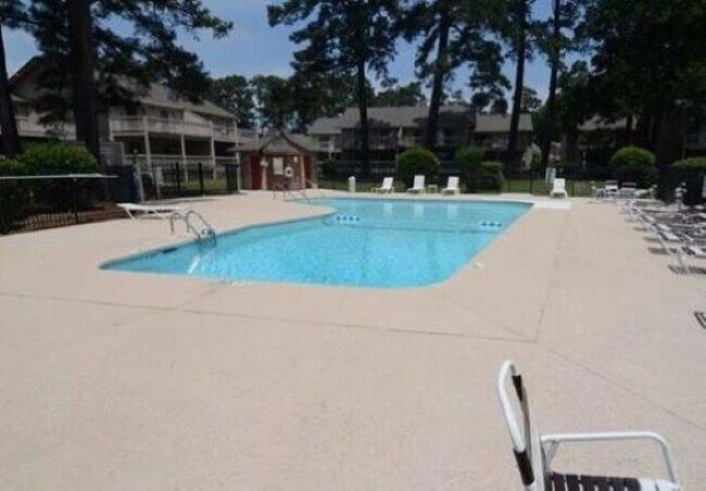 Building Photo - 3015 Old Bryan Dr