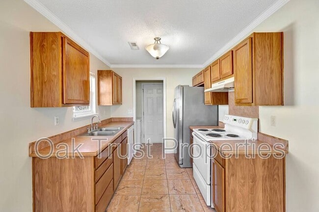 Building Photo - 5098 Westview St