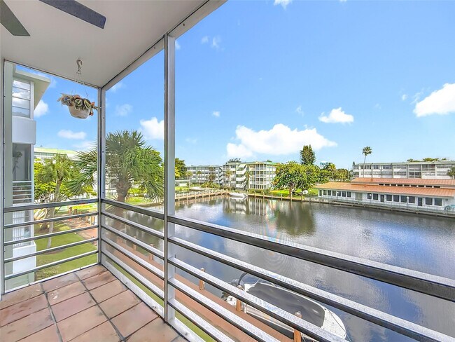 Building Photo - 2741 Taft St