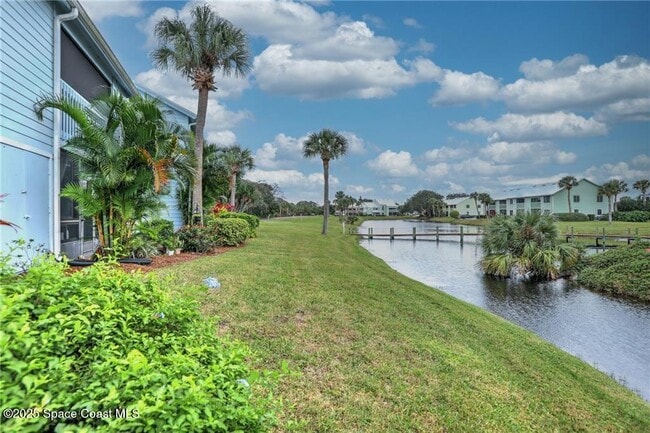 Building Photo - 9626 Riverside Dr