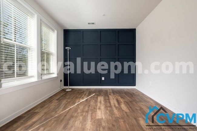 Building Photo - 1681 Signalman Ct