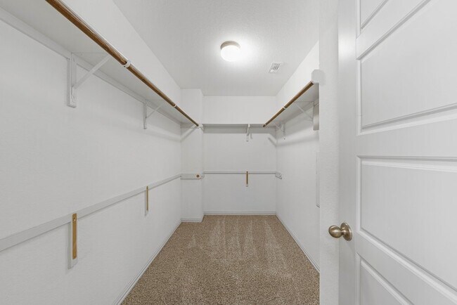 Building Photo - 9683 Shorebird Ln