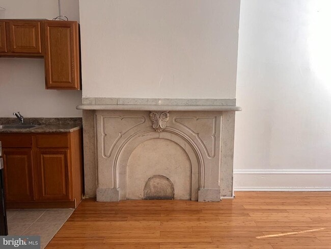 Building Photo - 1249 Shackamaxon St