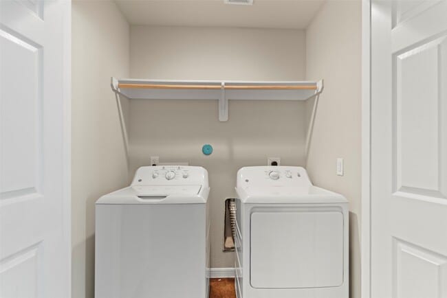 Building Photo - 16940 W Juneau St