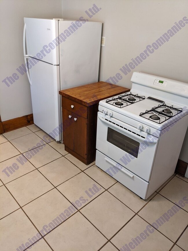 Building Photo - Available August 2026!