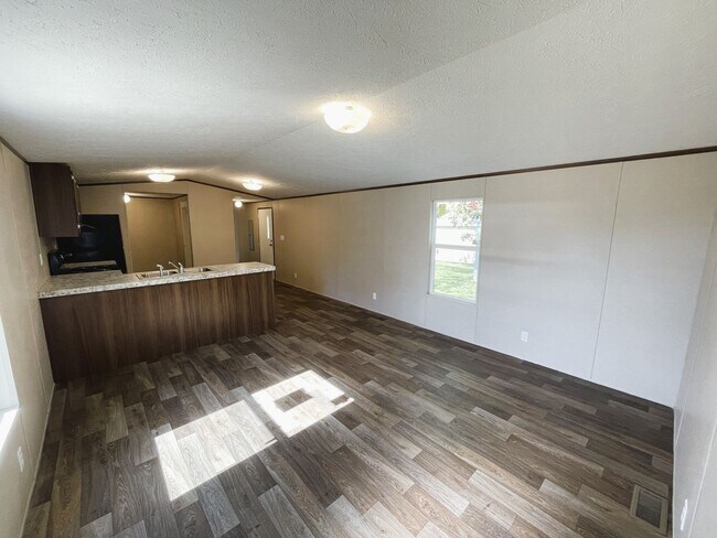 Building Photo - Pelican Point