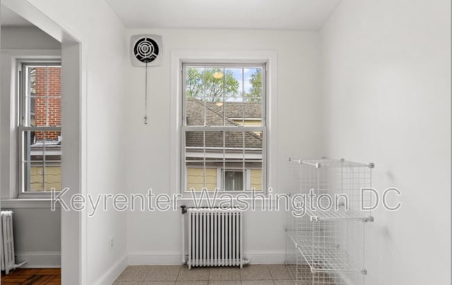 Building Photo - 4491 MacArthur Blvd NW