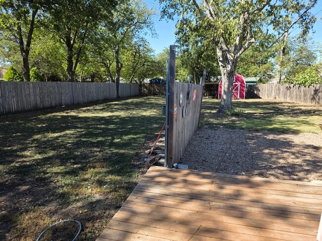 Building Photo - 204 San Angelo Ave