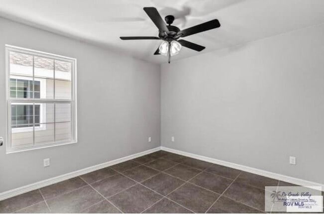 Building Photo - 2128 Northridge Ave