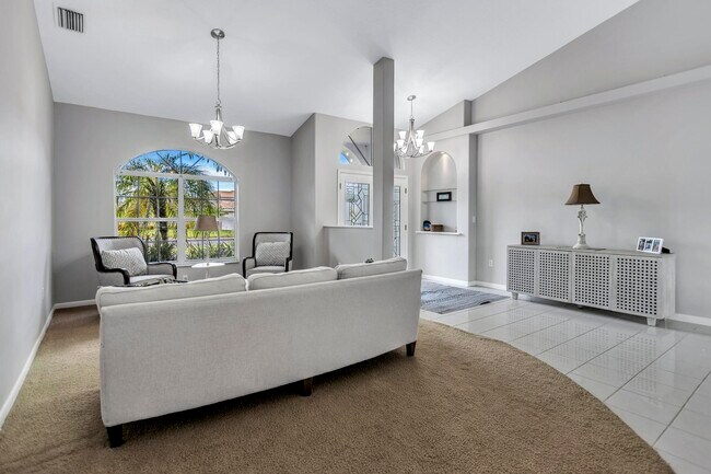 Building Photo - 2127 Lagoon Dr