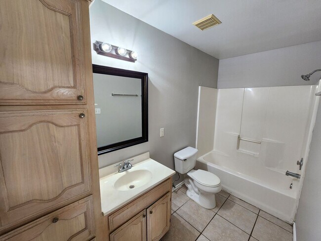 Building Photo - 2525 Chuparosa Ct