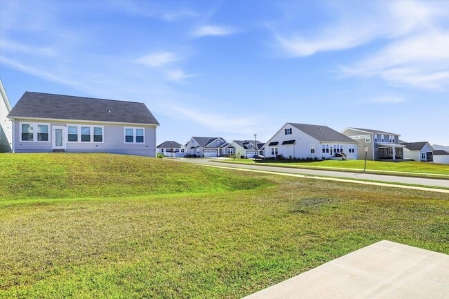 Building Photo - 201 Ursaline St