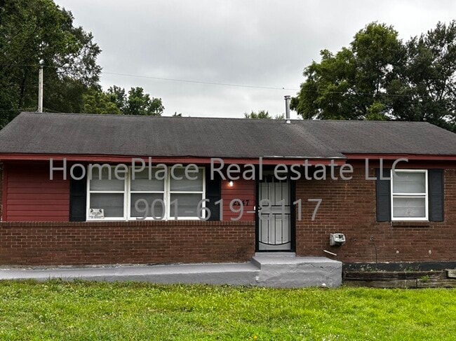 Primary Photo - 2247 Pamela Dr