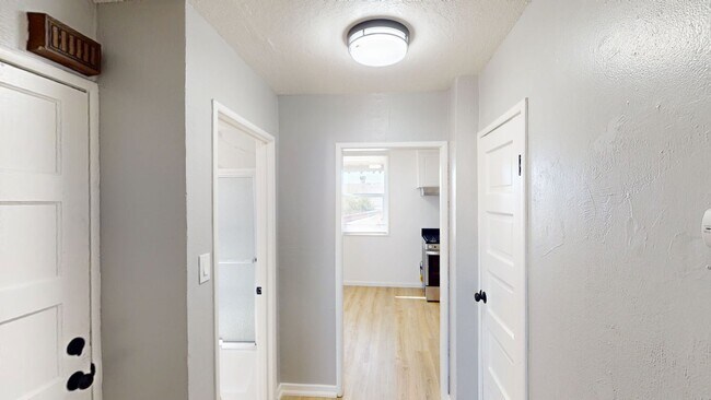 Building Photo - 3619-3619 San Leandro St