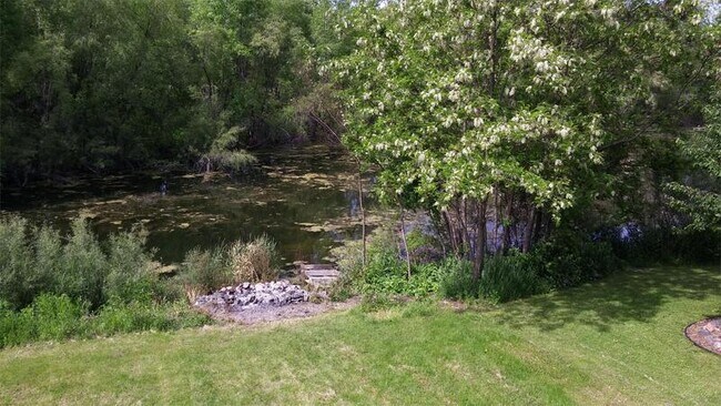 Building Photo - 6403 River Mill Dr