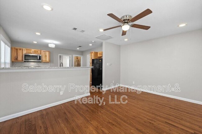 Building Photo - 3772 W 6th St