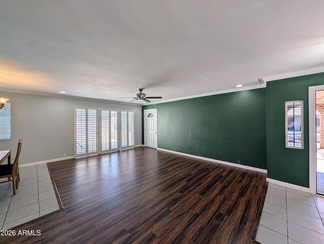 Building Photo - 10044 N 39th Ln