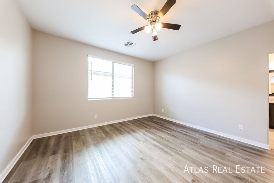 Building Photo - 14735 W Alexandria Way