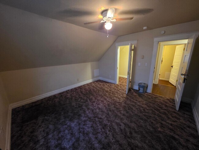 Building Photo - Wonderful Home in Spokane