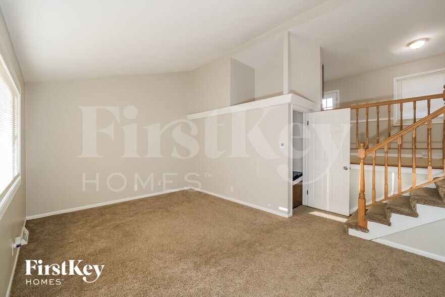 Building Photo - 7912 NE 54th St