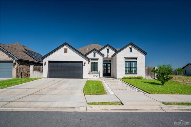 Building Photo - 30 Windsor St