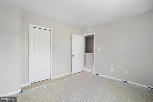 Building Photo - 125 Ceritos Trl