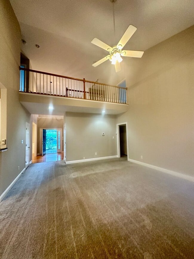 Building Photo - Spacious Waxhaw Home