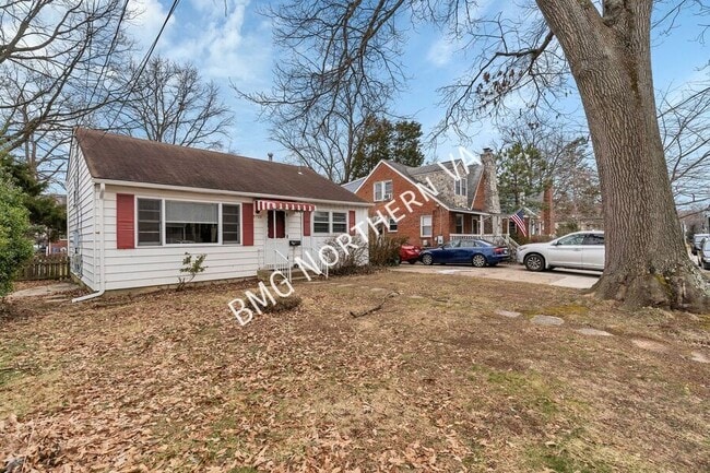 Building Photo - 5722 4th St S