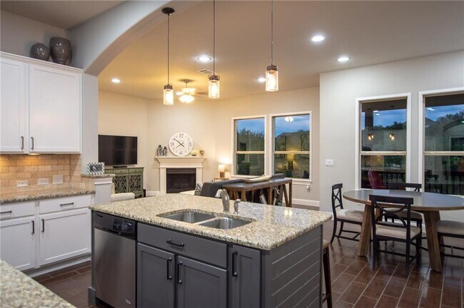Building Photo - 22521 Rock Wren