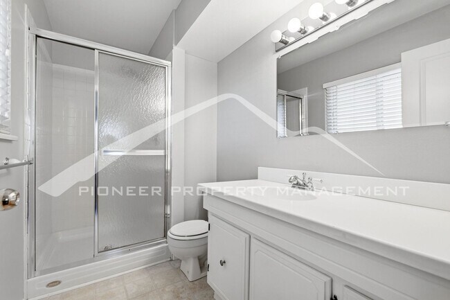 Building Photo - Spacious Home with 2 Car Garage and Fenced in Backyard!