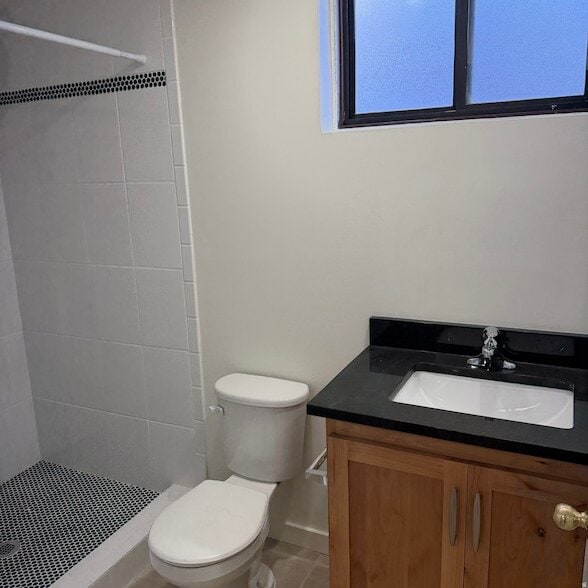 Building Photo - 3578 S Van Buren Ave