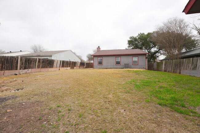 Building Photo - 4011 Fire Sun