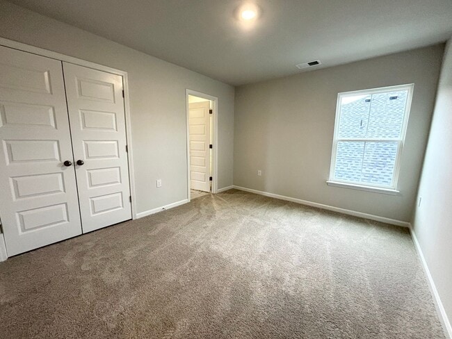 Building Photo - Perfect family home in Ocean Isle Beach