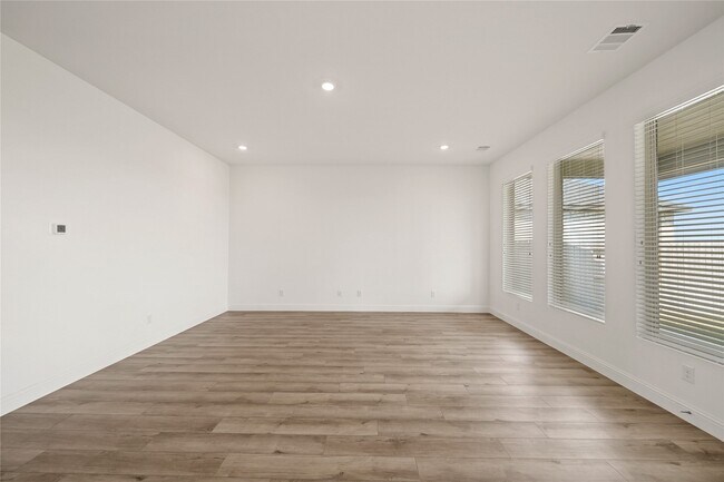 Building Photo - 4627 Windmill Lndg Ln