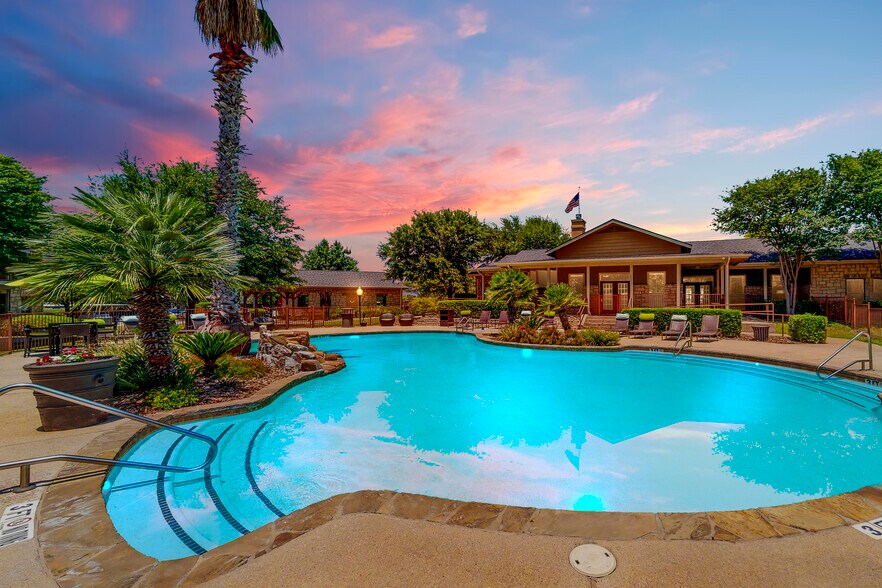 Brynwood Apartments 8711 Bowens Crossing St San Antonio TX 78250