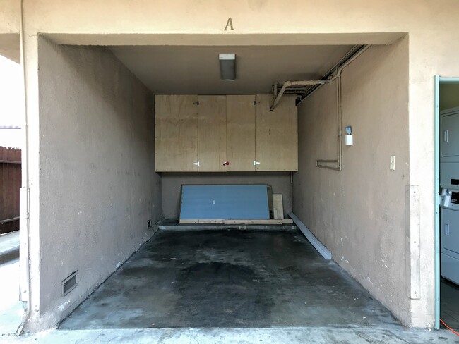 Building Photo - 4441 W 134th St