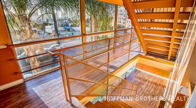 Building Photo - 946 S Carondelet St