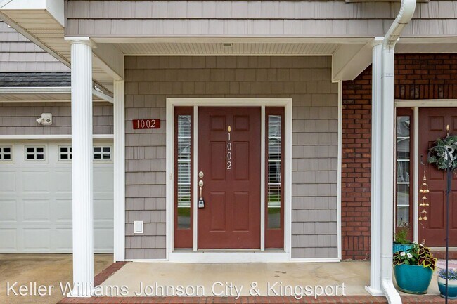 Building Photo - 3 br, 2.5 bath House - 200 Deck Lane # 1002