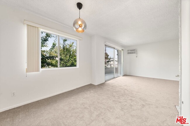 Building Photo - 1457 Butler Ave