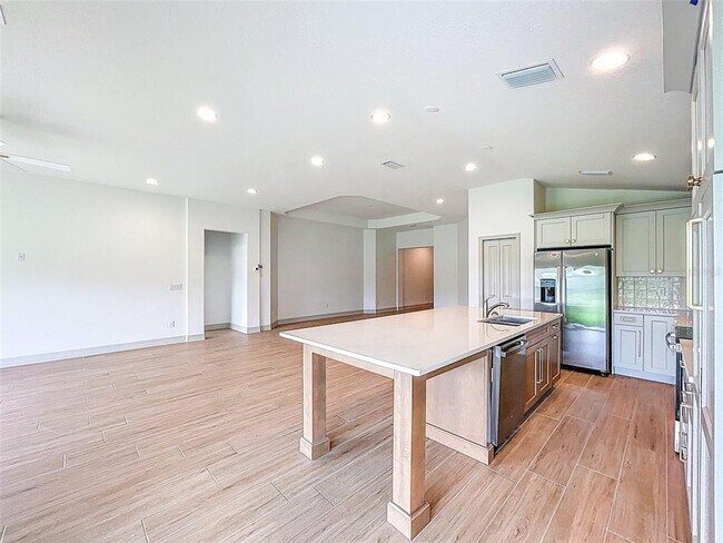 Building Photo - 4811 Cypress Clb Pl