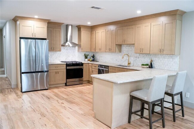 Building Photo - 1395 Winburn Dr