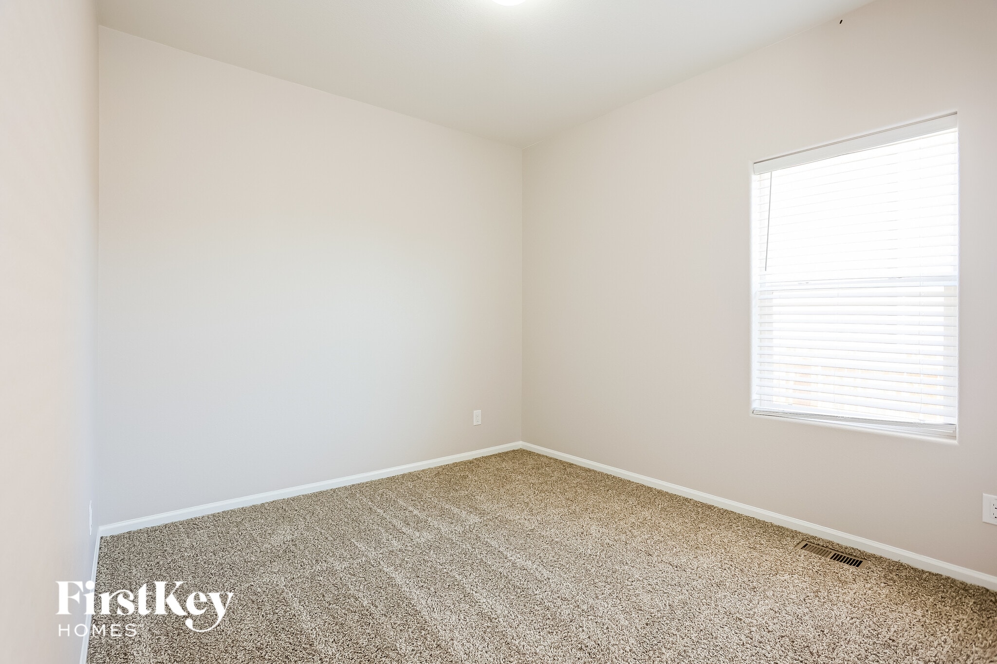 Building Photo - 6719 Liberator Trl